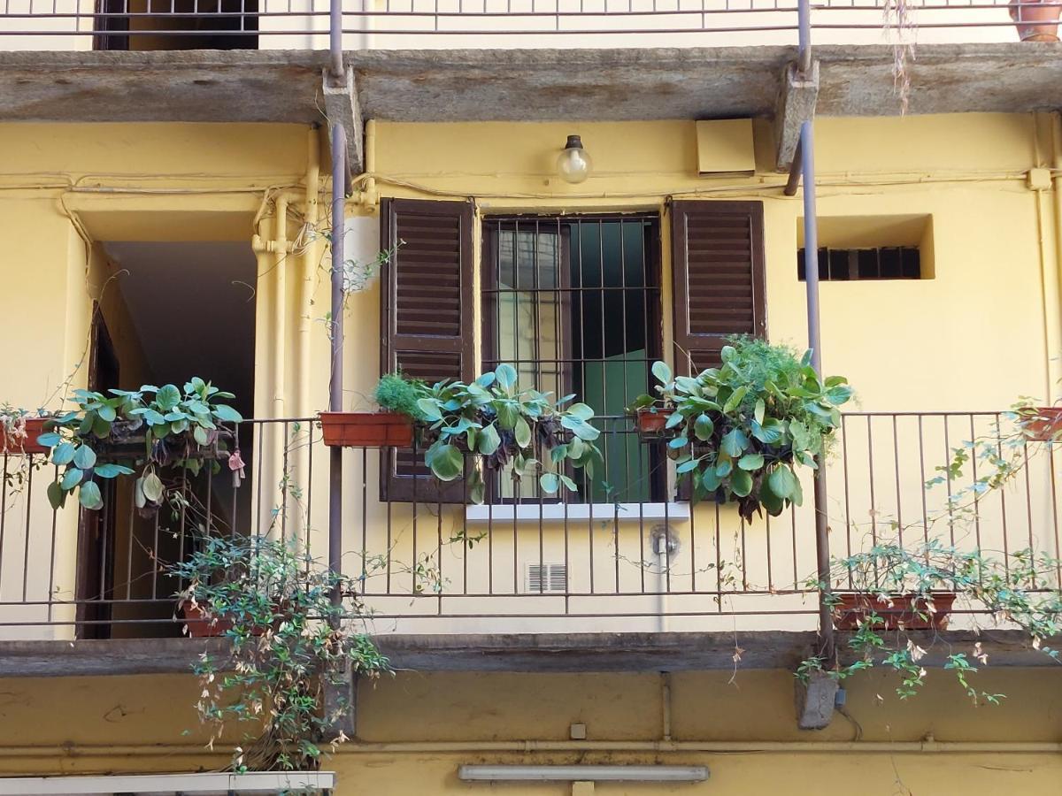 2 Via Fabio Mangone Apartment Milan Exterior photo
