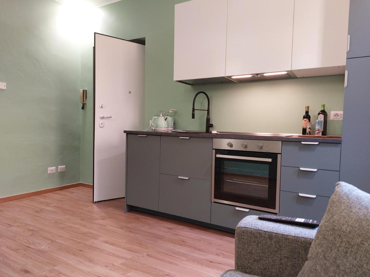 2 Via Fabio Mangone Apartment Milan Exterior photo